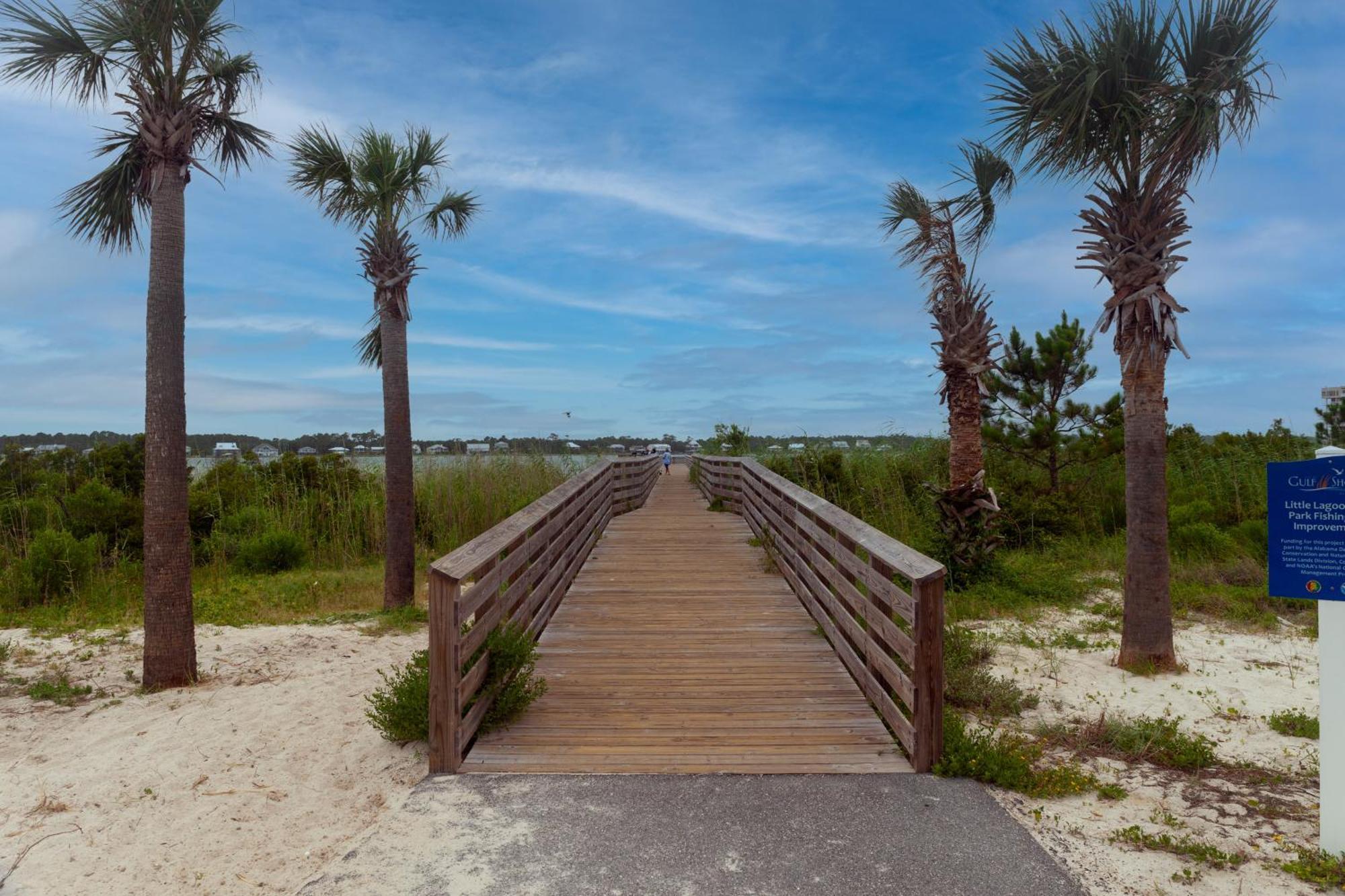 West Side Cottage #O Gulf Shores Room photo